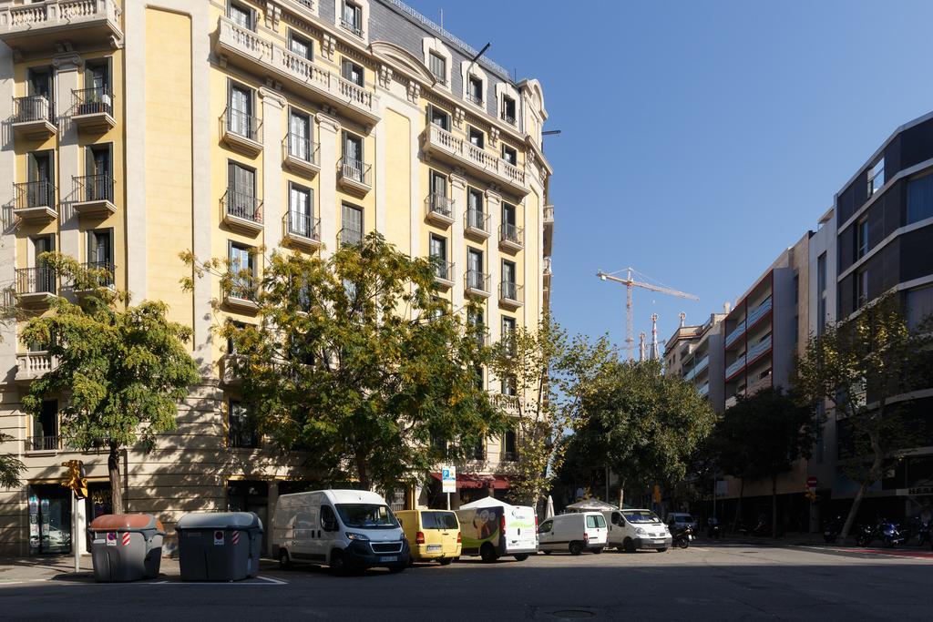 Barcelona 54 Apartment Rentals Exterior photo
