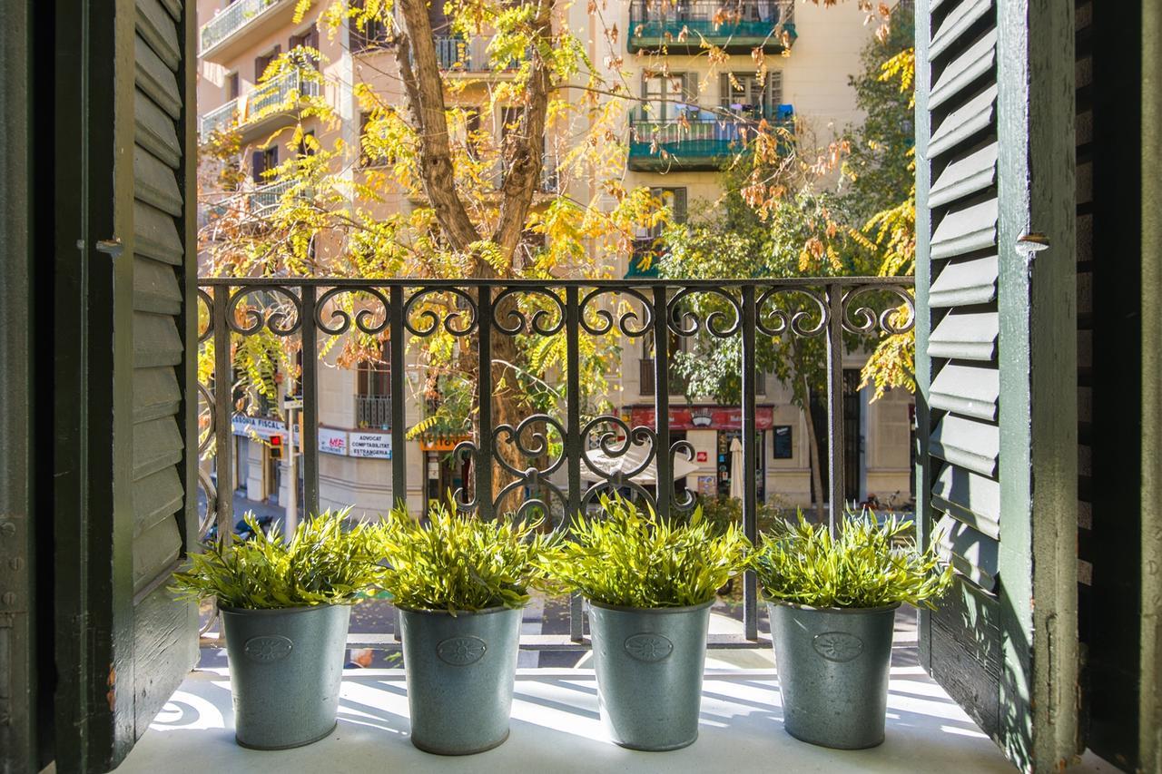 Barcelona 54 Apartment Rentals Exterior photo