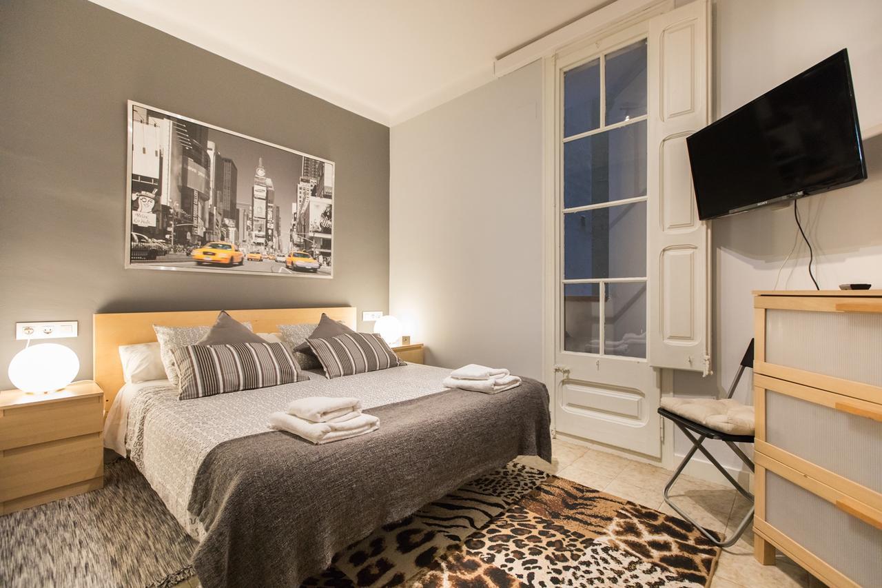 Barcelona 54 Apartment Rentals Exterior photo