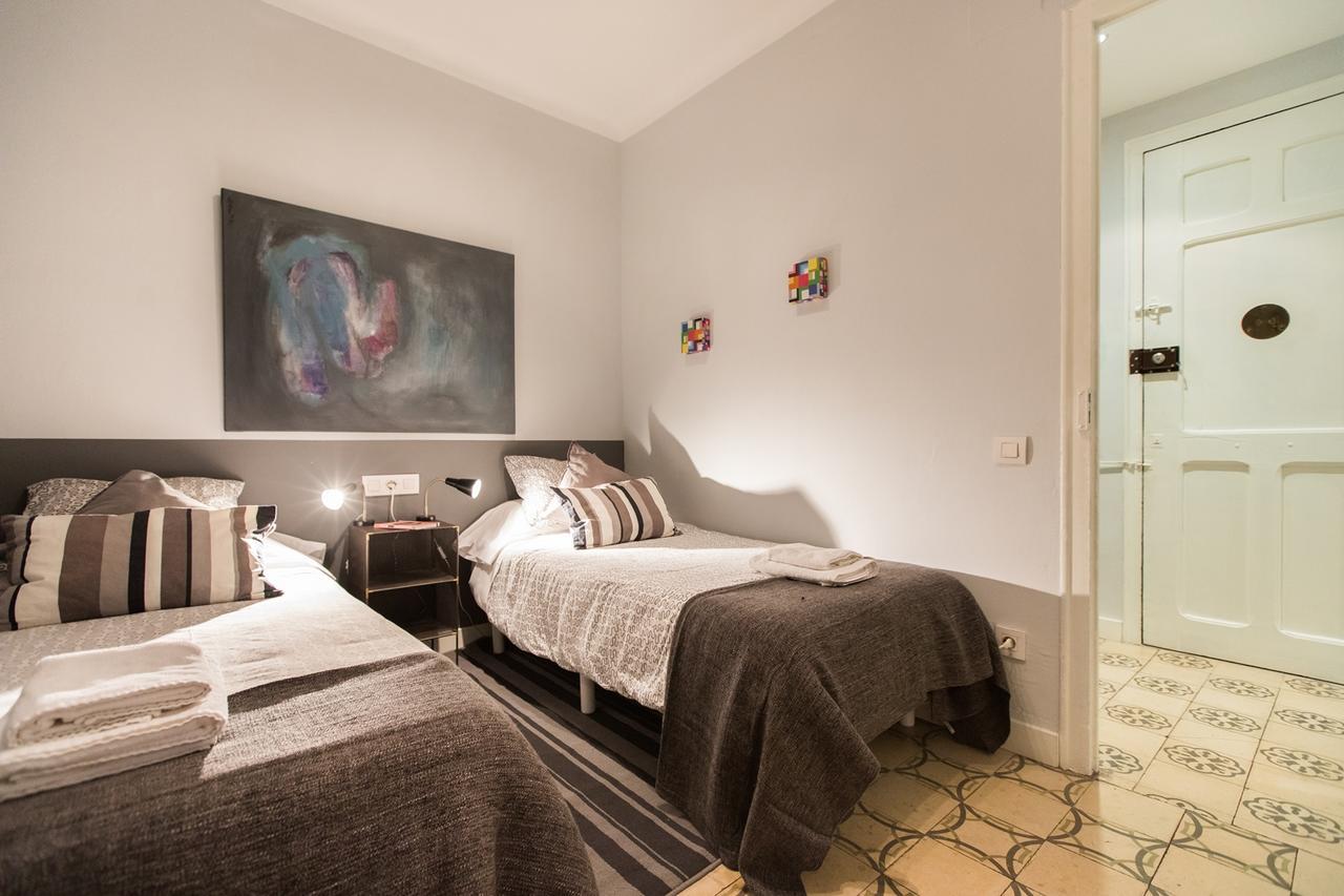 Barcelona 54 Apartment Rentals Exterior photo
